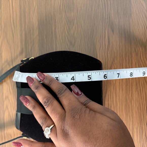 Cache Vintage Y2K Black Velvet and Satin Crossbody Evening Bag - Picture 11 of 12